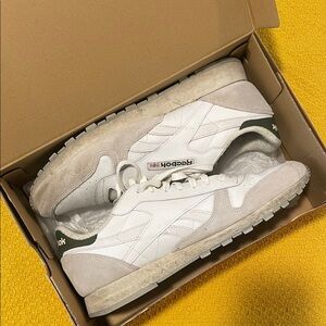 Reebok Classic White and Gray Shoes